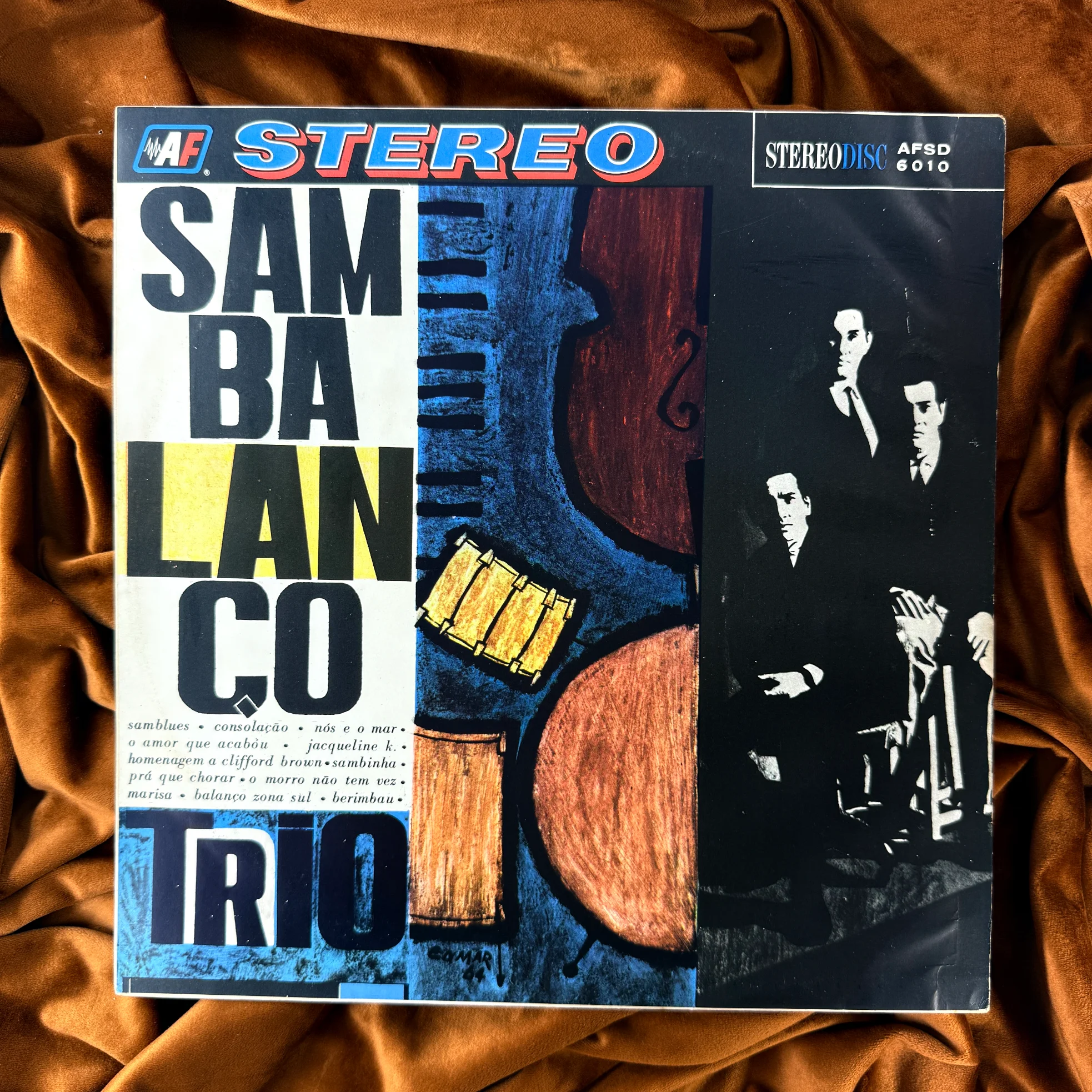 tapioooocaさん Sambalanço Trio (1964) - CrocoDiscos
