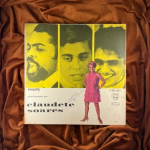 GIL-CHICO-VELOSO POR CLAUDETE SOARES (1968) [ORIGINAL]